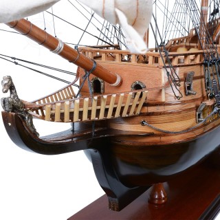 Loudspeaker-class frigate