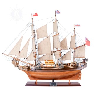 Old modern craft new Bounty ship model