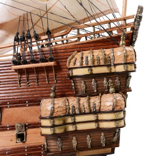 Old-fashioned modern crafts