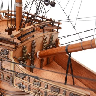 Sovereign of the Seas - Medium